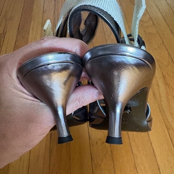 DOROTHEE SCHUMACHER Silver Slingbacks - Sz 39 - Picture 6 of 9